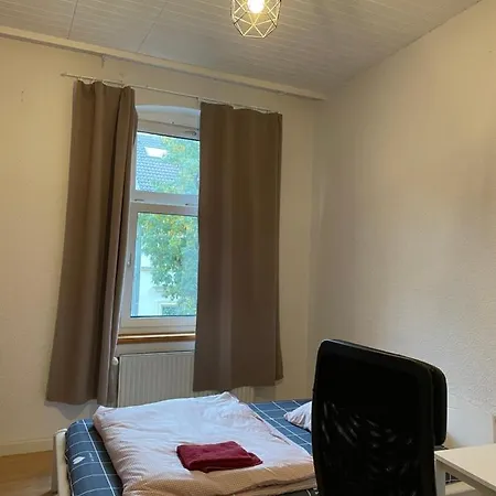 Homestay Lovely In Nearly Hbf *