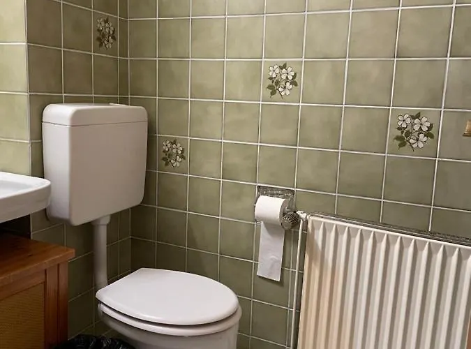 Lovely In Nearly Hbf Kwatera prywatna Düsseldorf