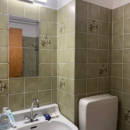 Lovely In Nearly Hbf *